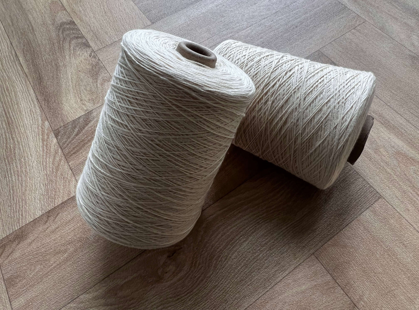 100% Bomuld (ekstra lange fibre) 500g Cone - 8/2ne Sekin