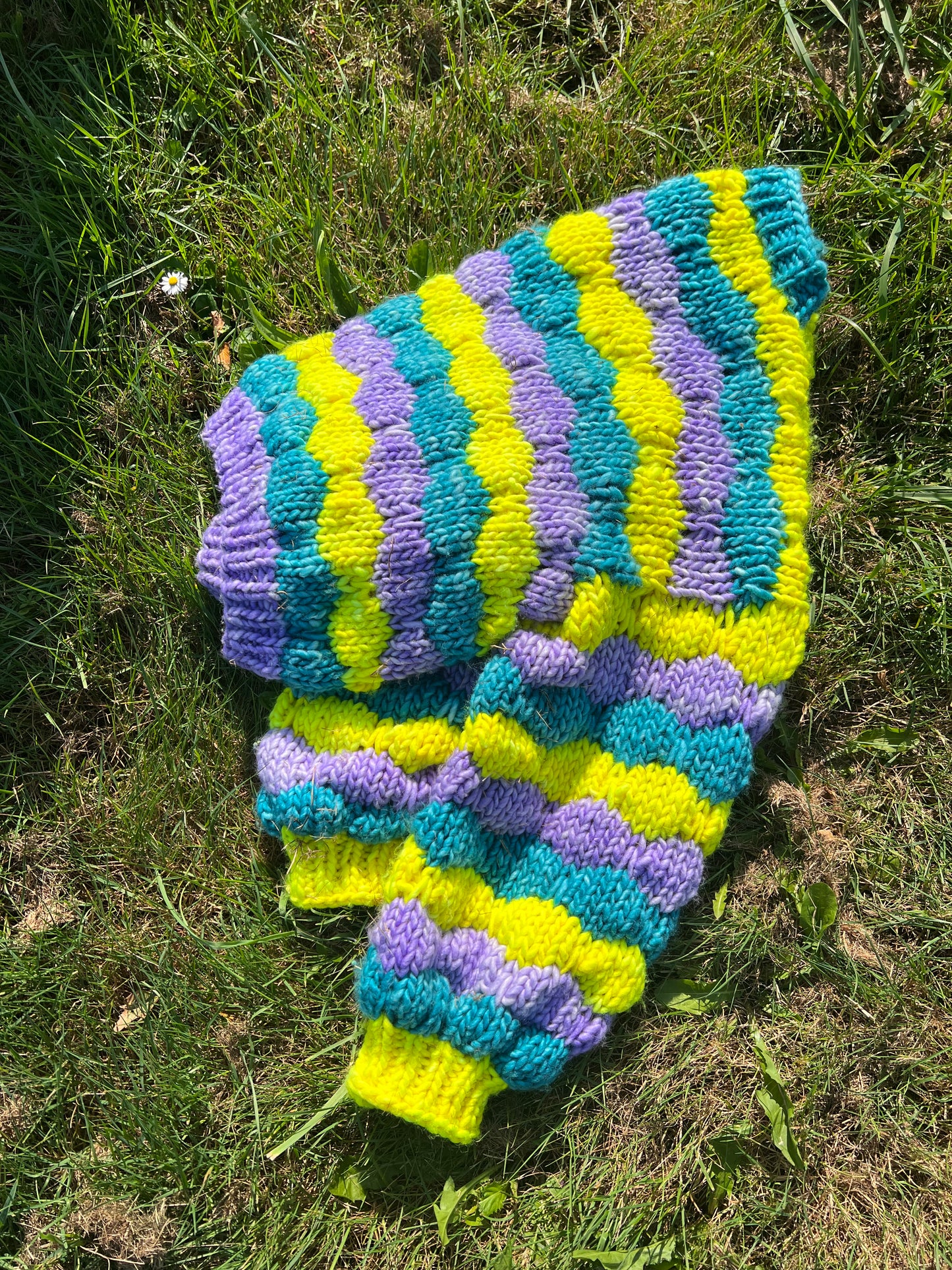 Sekin Strikkeopskrift - Wobbly Bobbly Sweater