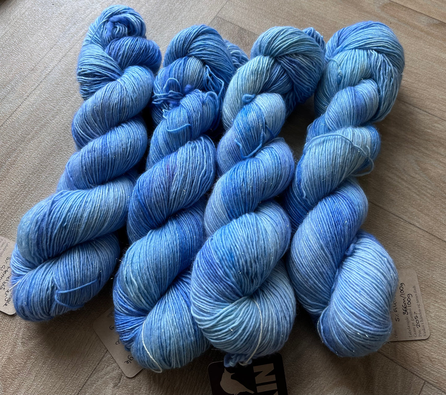 Sekin Hand Dyed Merino Single with Glitter 100g - Sky Blue
