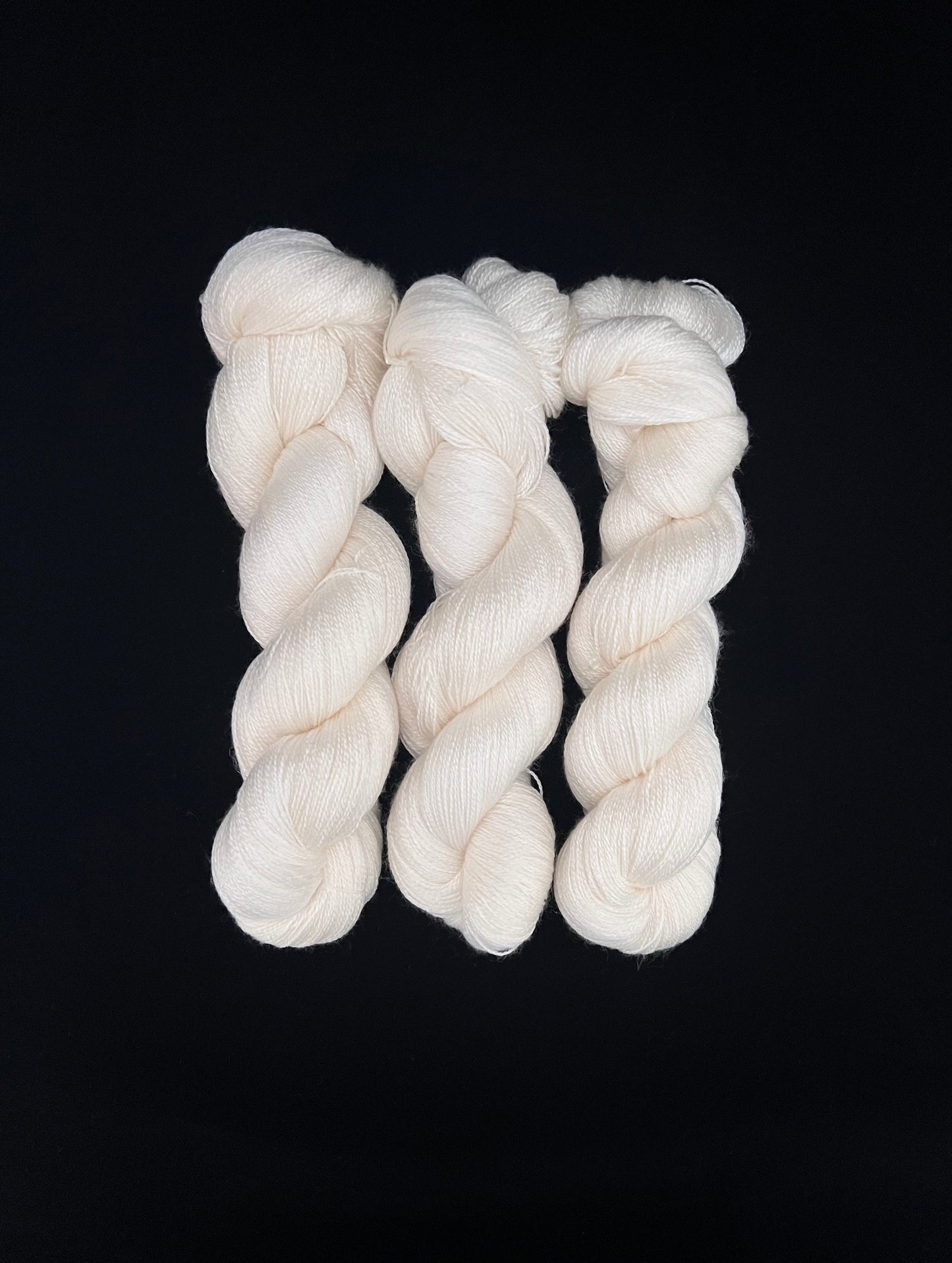 50% SW Merino/50% Tencel Lace 100g - 16/2nm Sekin