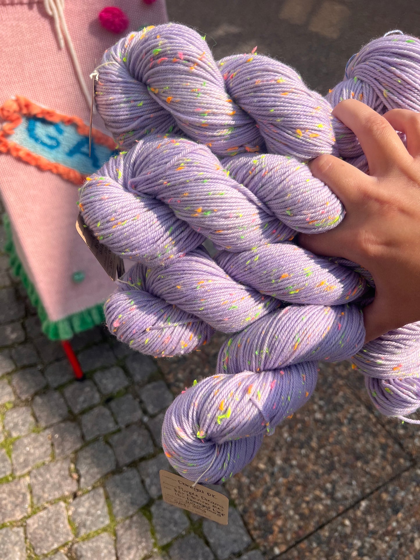 Sekin Håndfarvet Donegal DK 100g - “Purple Dreams”