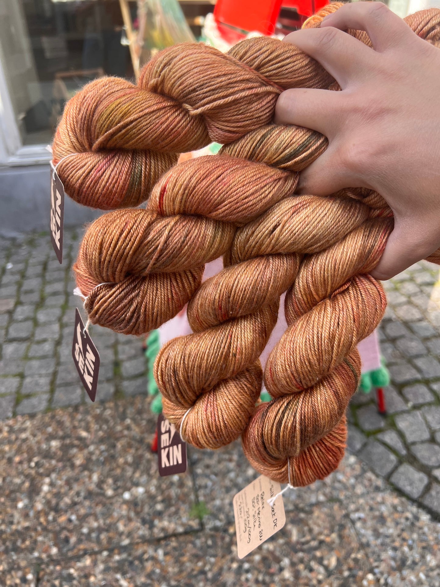Sekin Håndfarvet Silke Merino DK 100g - "Relax”