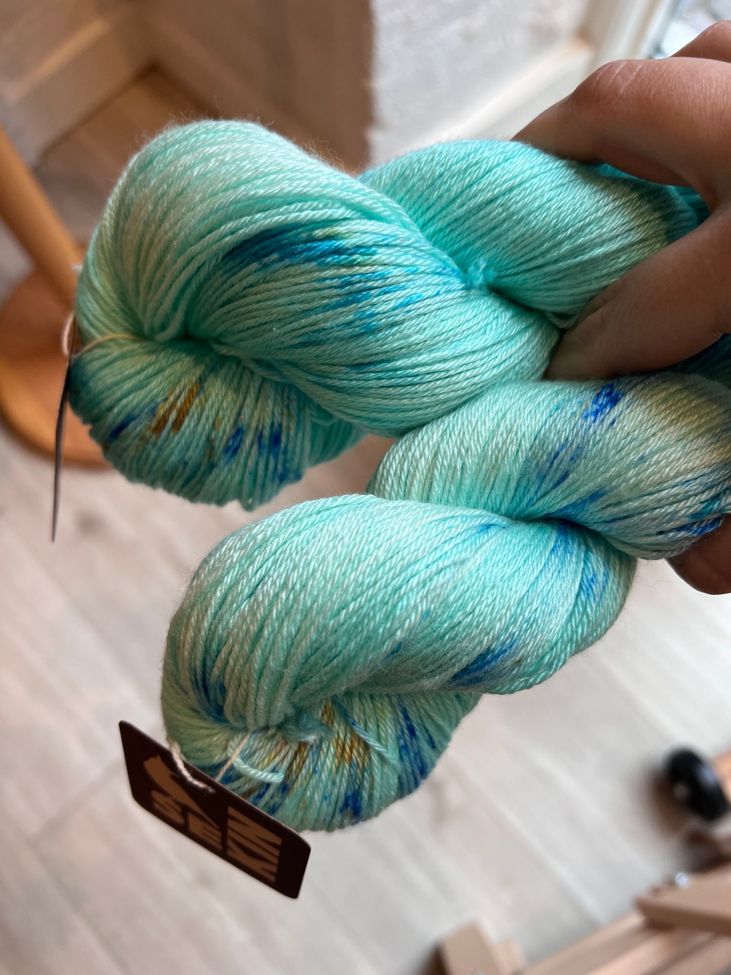 Sekin Håndfarvet Silke Merino 4ply 100g - Surfer