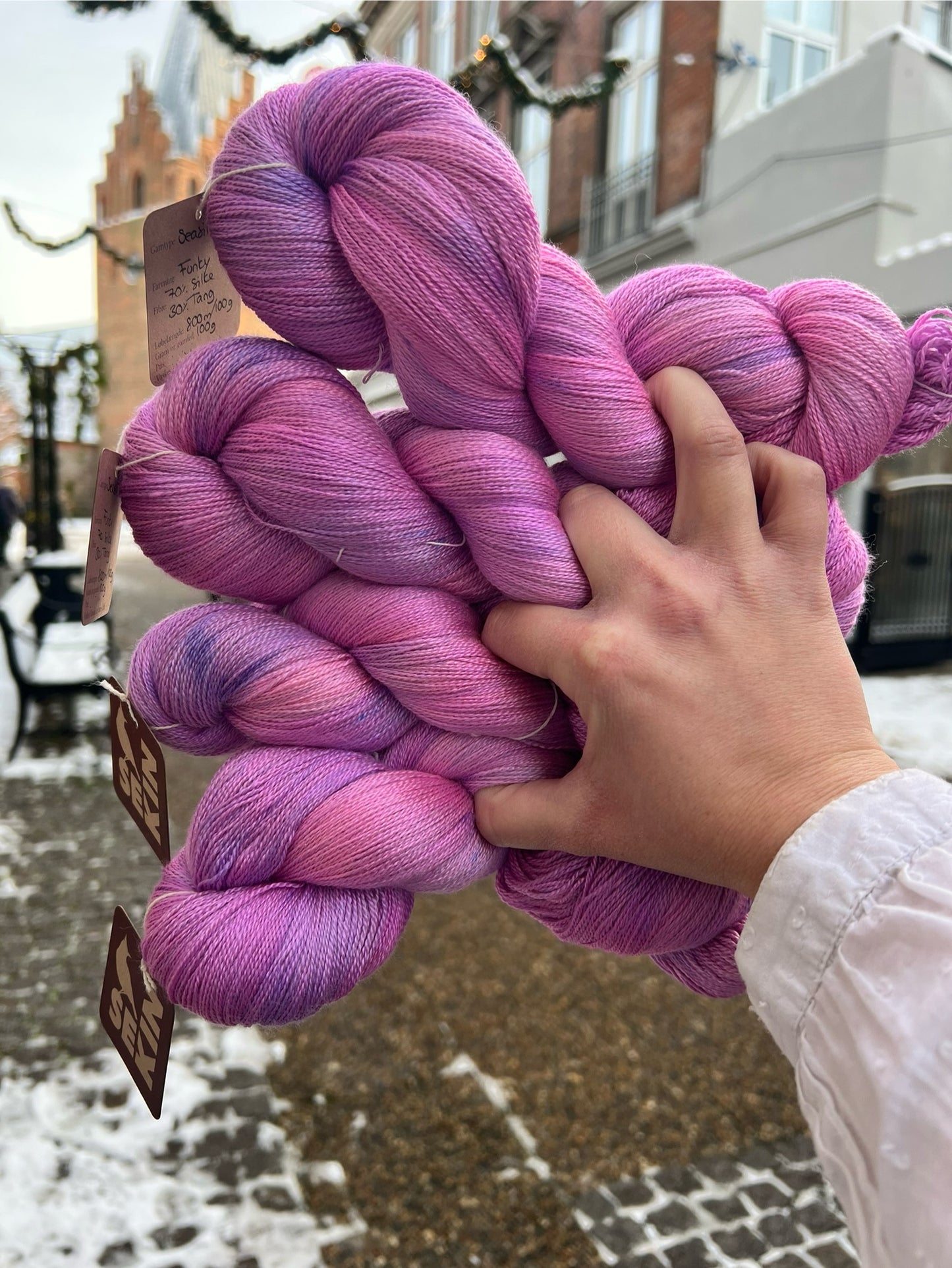 Sekin Håndfarvet Seasilk Lace (Silke/Tang Garn)