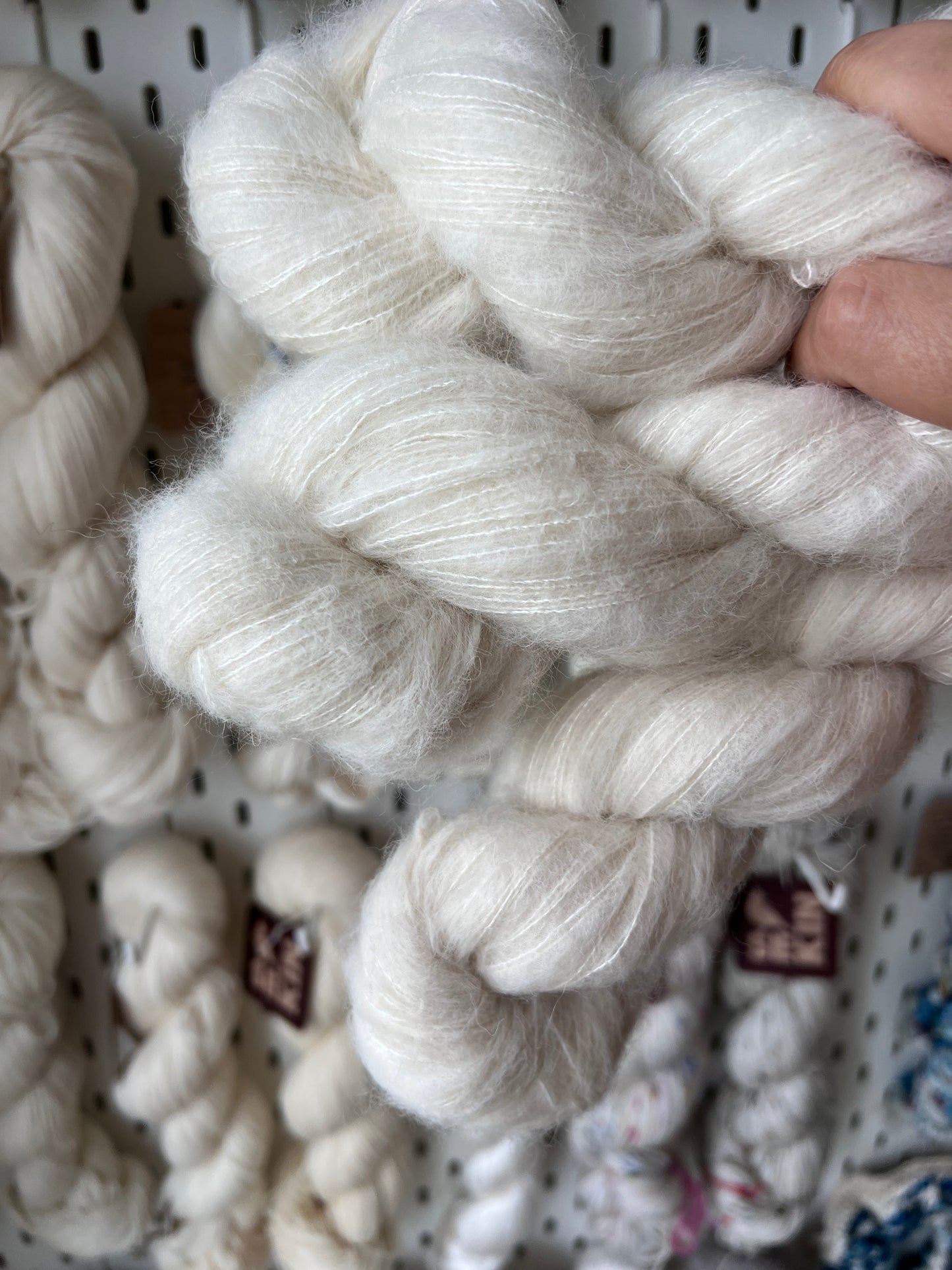 Suri Silk Cloud 50g