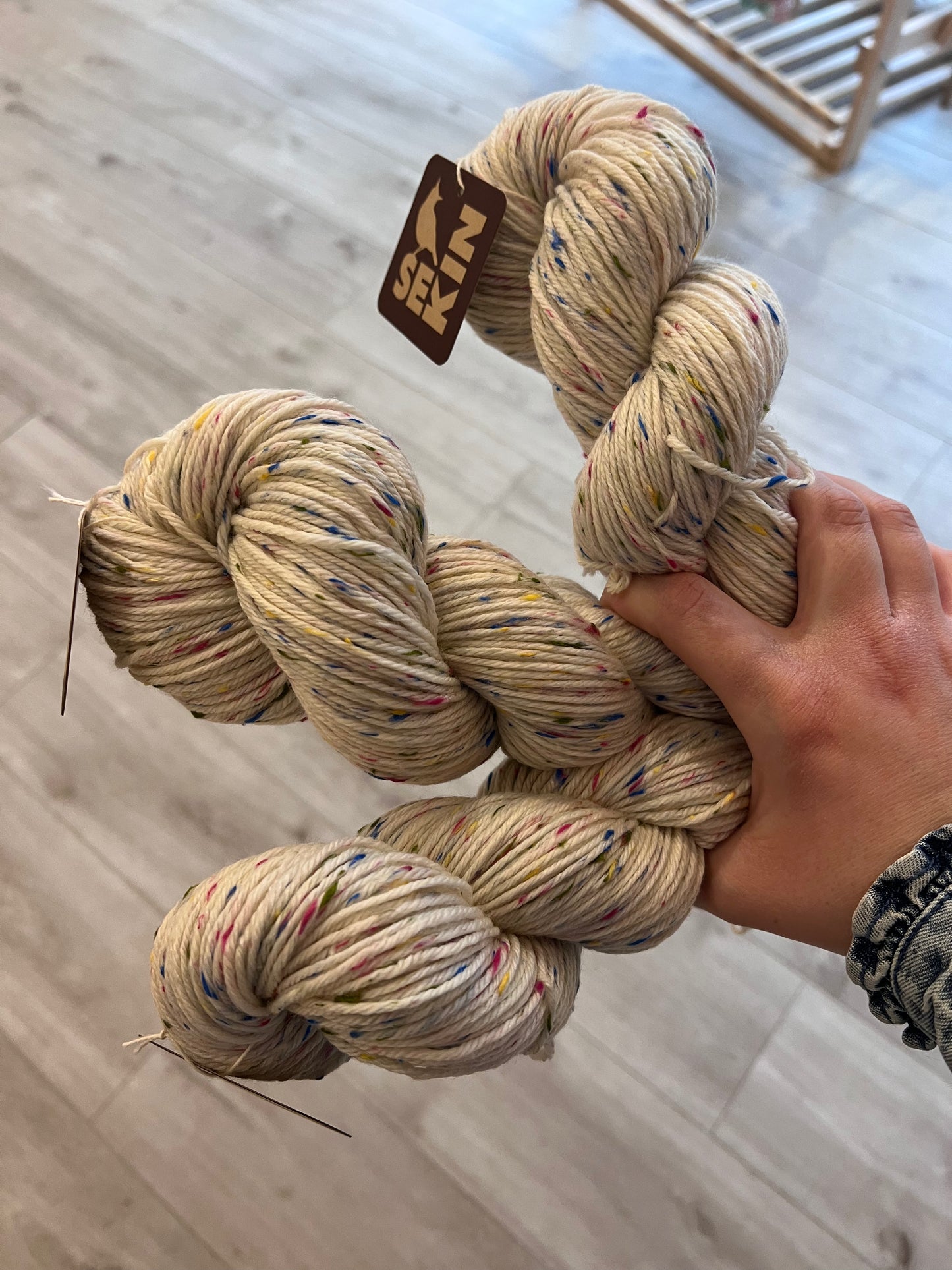 Donegal Multifarvet DK 100g