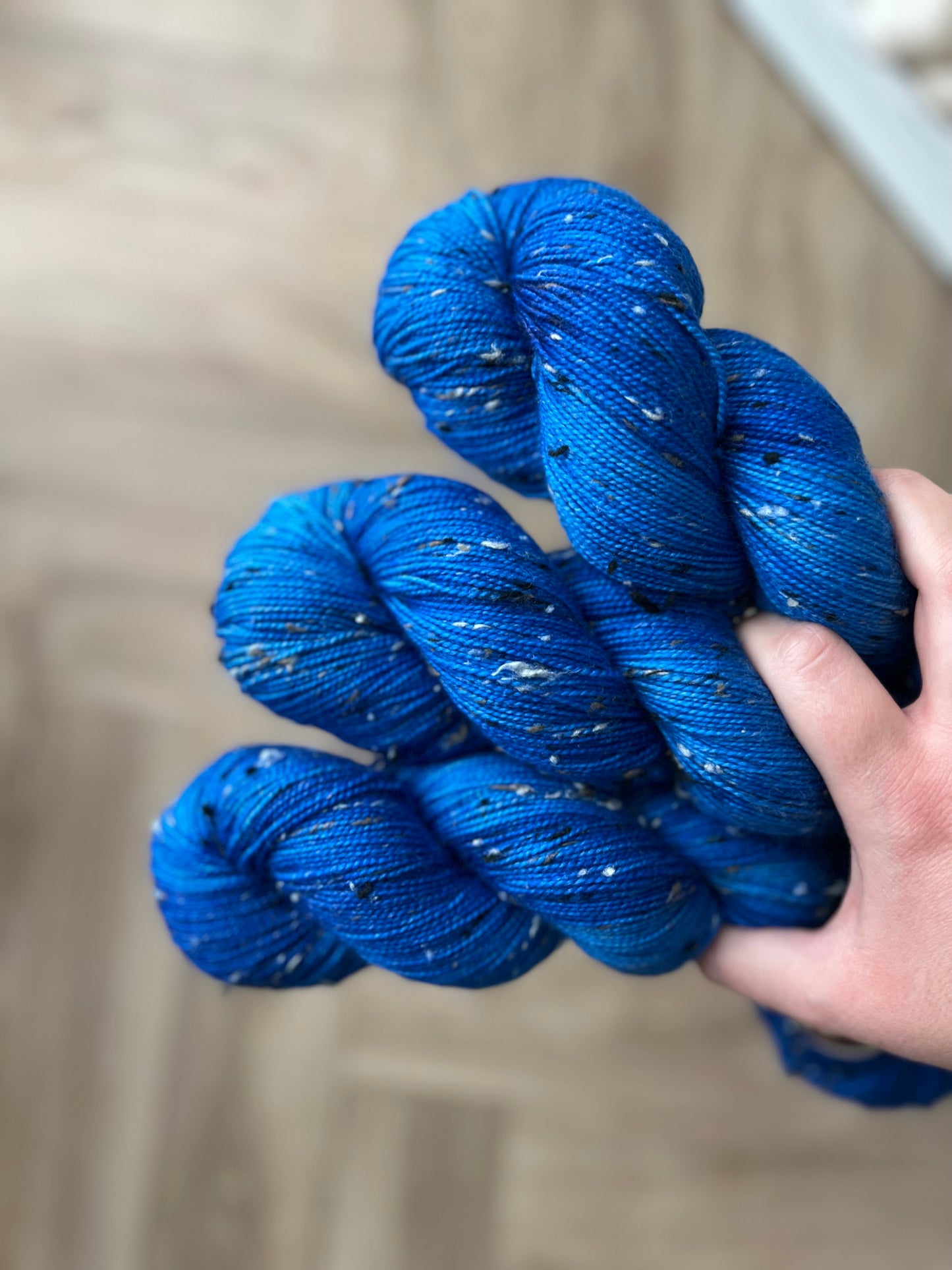Sekin Håndfarvet Donegal 100g - Blue Owls