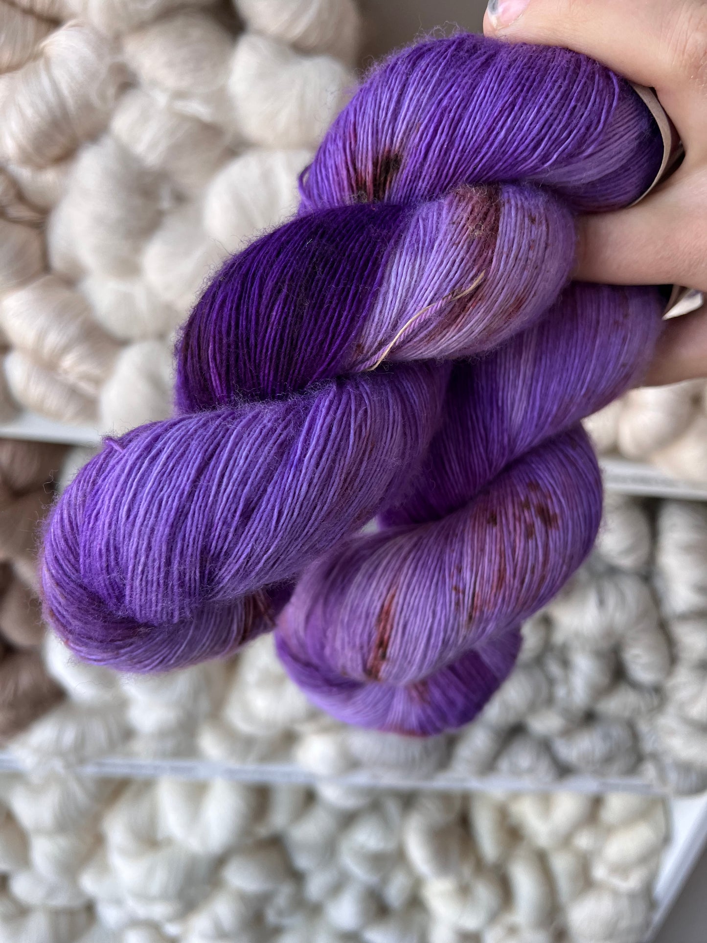 Sekin Håndfarvet Merino Single Lace 100g - "Butterfly"