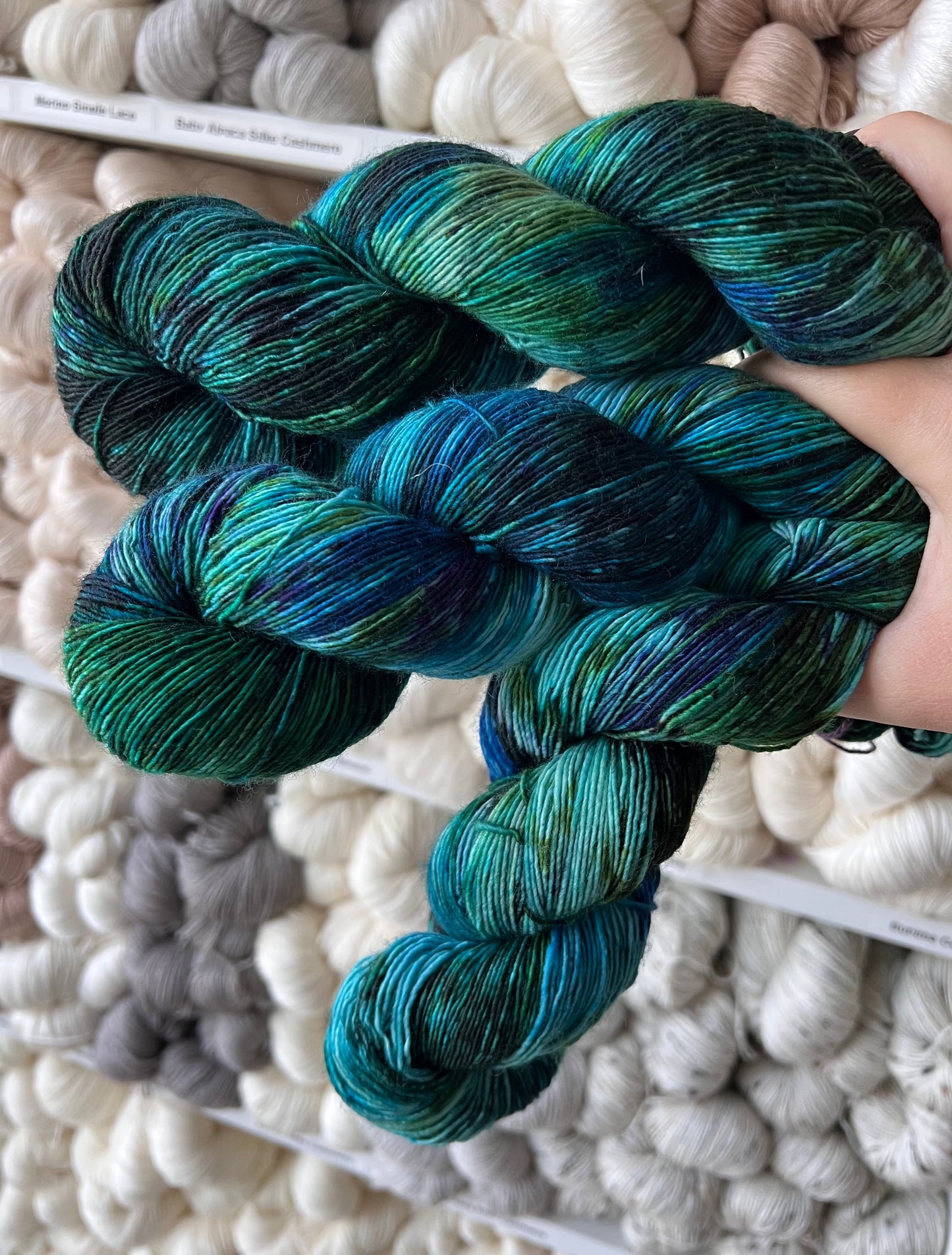 Sekin Håndfarvet Merino Single 100g - "Nightshade”