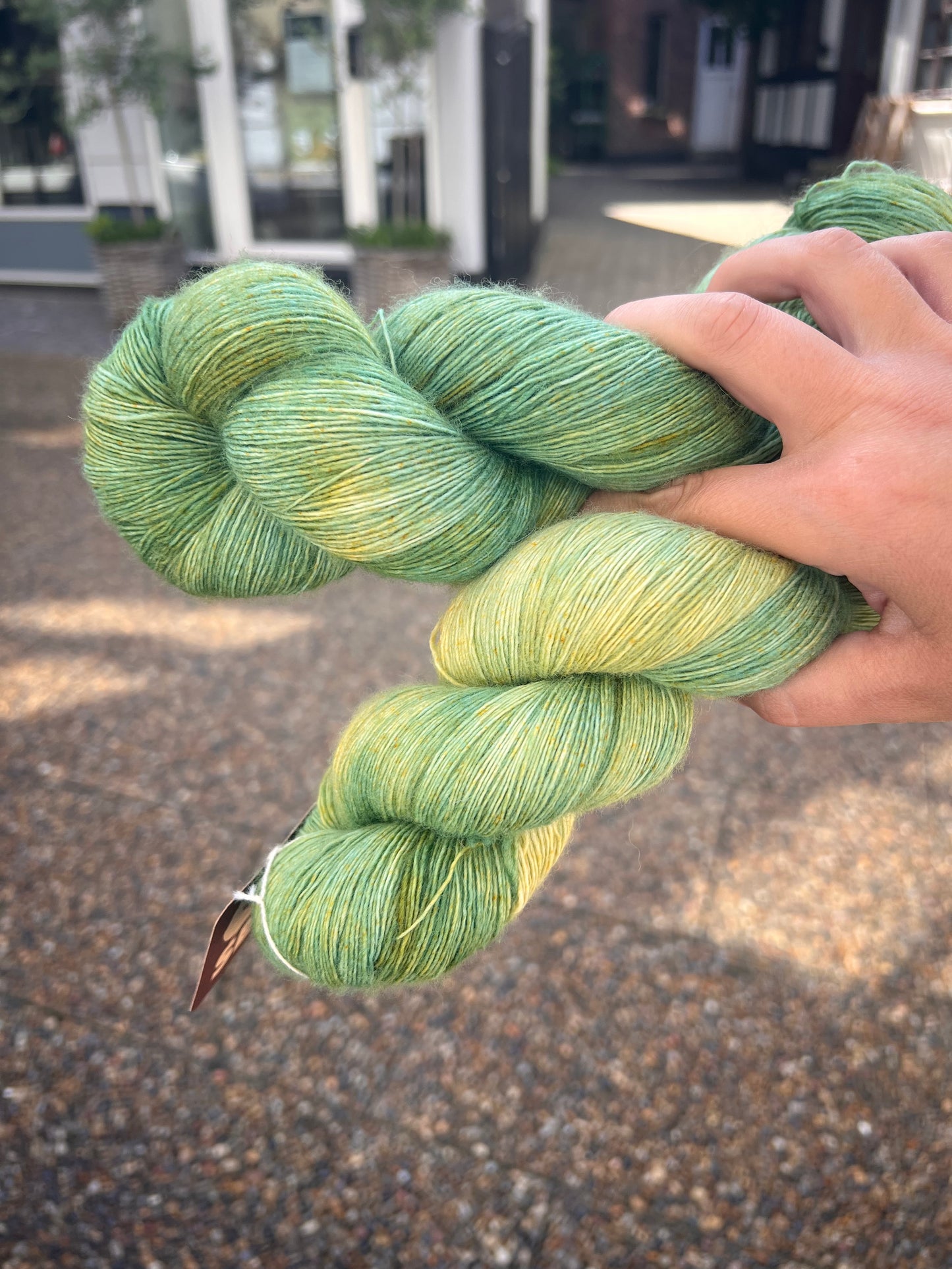 Sekin Håndfarvet Merino Single Lace 100g - Stilk