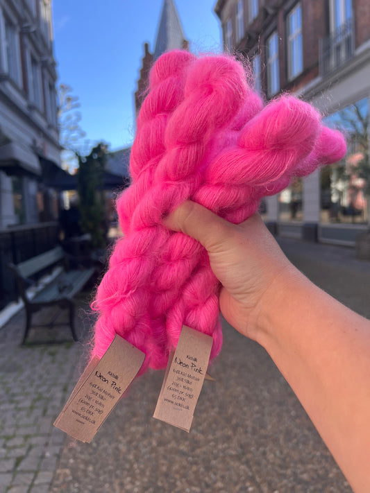 Sekin Basic Silke Mohair 20g - Neon Pink