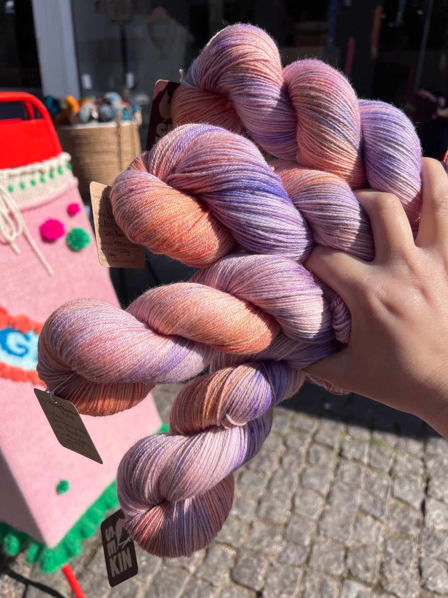 Sekin Håndfarvet Merino/Bambus 4ply 100g - "Sushi”