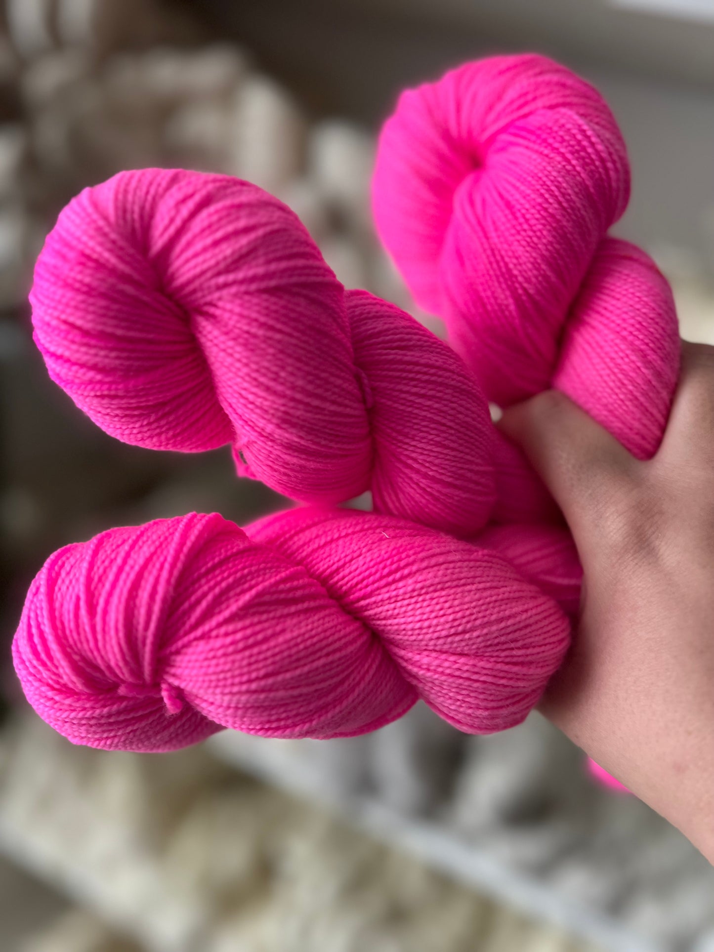 Sekin Håndfarvet Twisted Sock 100g - "Pink Panther"